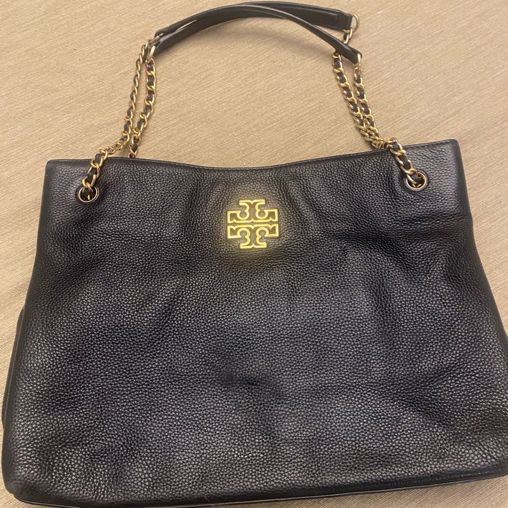 Tory Burch black leather purse